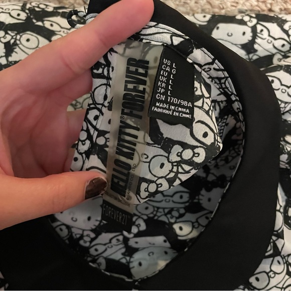 Hello Kitty “nerd” Shirt Large - Picture 3 of 3